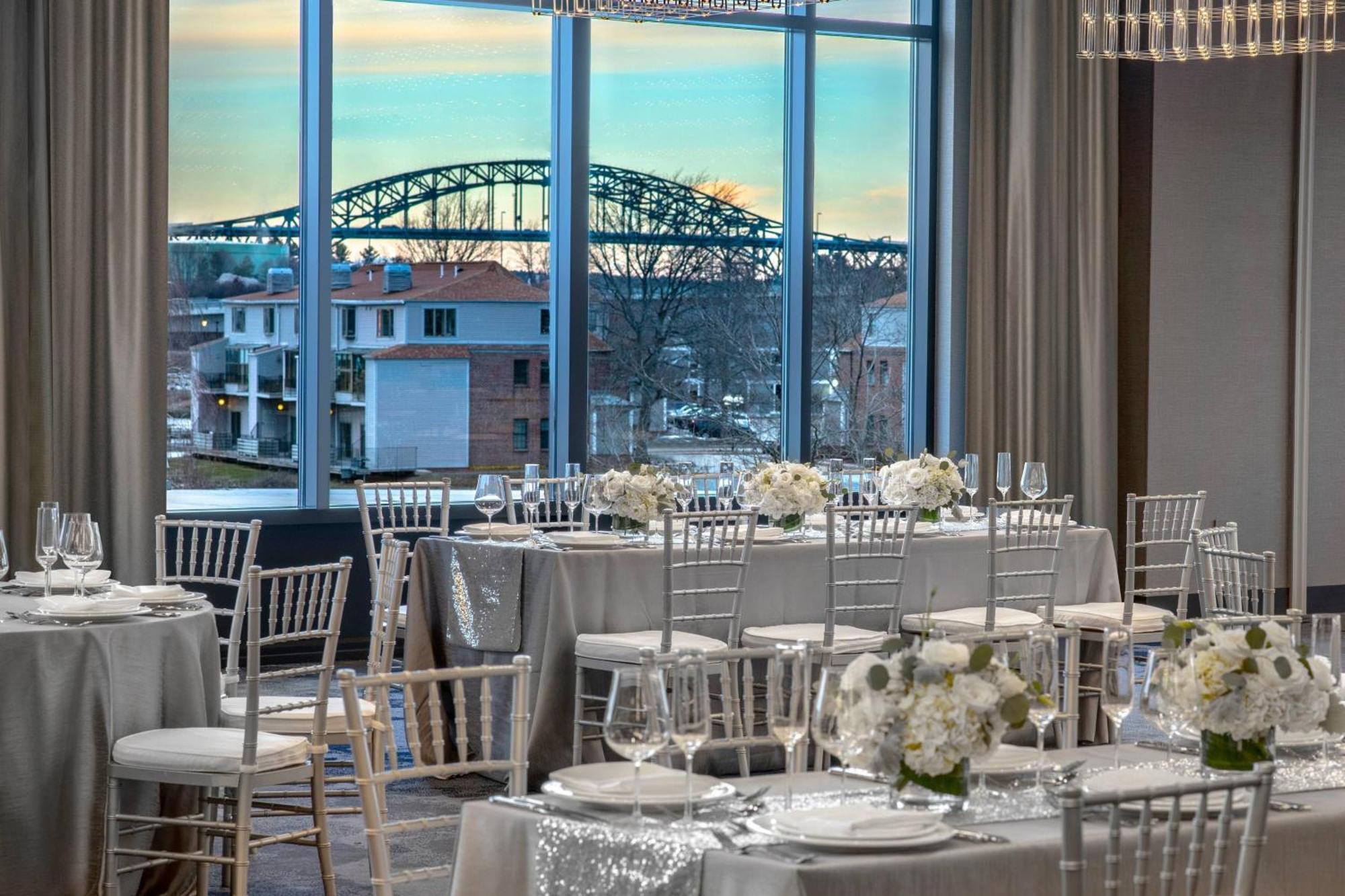 Ac Hotel By Marriott Portsmouth Downtown/Waterfront Eksteriør billede